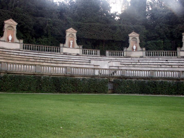 Giardino 010.jpg - DCF 1.0